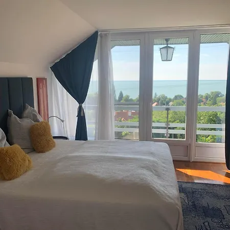 Ferienhaus Lilium Balatongyörök