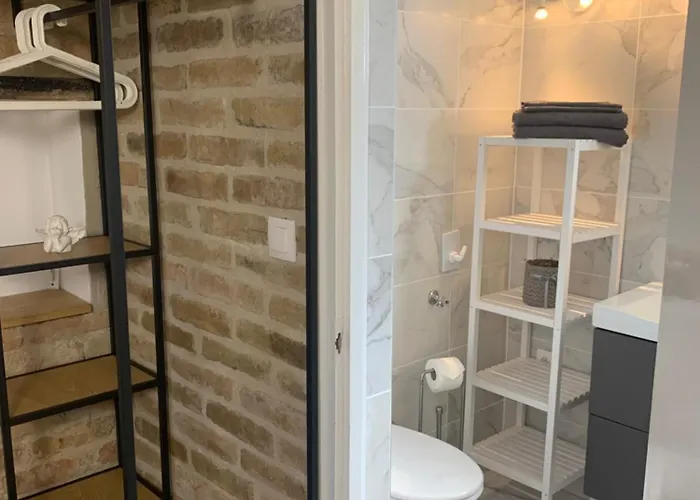 Lilium بيت للعطل *