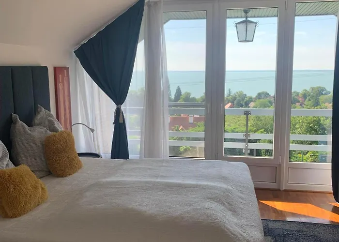 Holiday home Lilium Balatongyorok